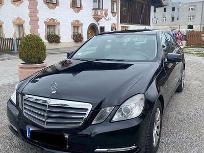 Gebraucht Mercedes E200 163 PS (119 kW) 2012 Limousine
