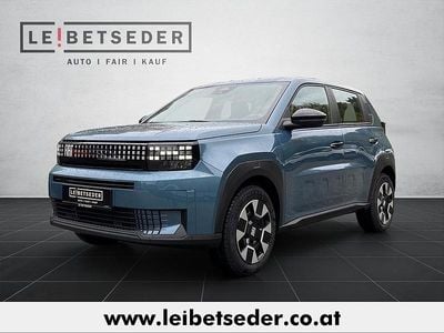 Neu Fiat Grande Panda Icon 110 PS (80 kW) 2025 Blau Kleinwagen