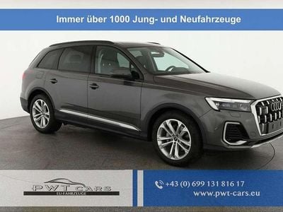 Neu Audi Q7 Comfort 286 PS (210 kW) 2025 Grau SUV