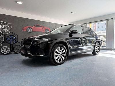 Gebraucht Mercedes EQA250 AMG line 139 kW (190 PS) 2022 Schwarz SUV