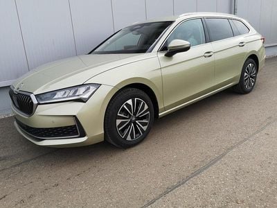 Blau Neu 2025 Skoda Superb Selection Kombi | € 53.667 (Guter Preis)