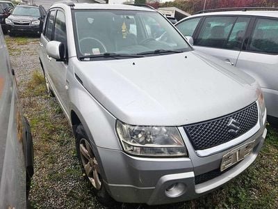 Grau Gebraucht 2008 Suzuki Grand Vitara Comfort SUV | € 1.999