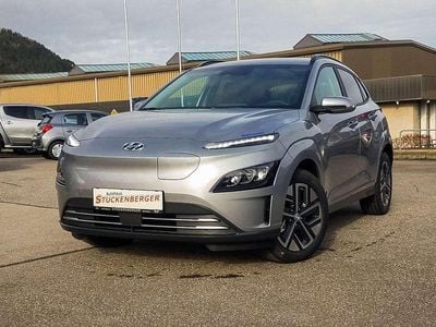 Silber Gebraucht 2022 Hyundai Kona Trend SUV | € 19.750