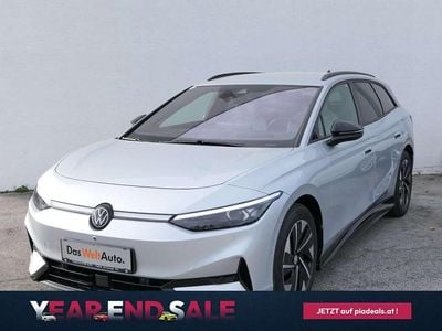 Silber metallic Gebraucht 2025 VW ID.7 Pro Kombi | € 51.290 (Guter Preis)