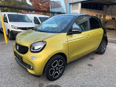 Gelb Gebraucht 2019 Smart ForFour Electric Drive Prime Limousine | € 8.590