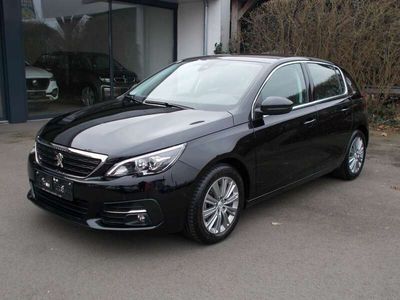 gebraucht Peugeot 308 12 PureTech 130 Allure S&S NUR 26tkm!!