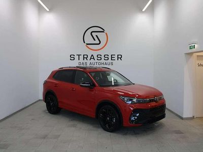 Mittelrot metallic Gebraucht 2025 VW Tiguan R-line SUV | € 52.990