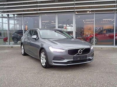 Grau Gebraucht 2019 Volvo V90 Momentum Kombi | € 24.990