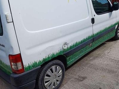 Gebraucht 2008 Peugeot Partner Filou Van | € 500