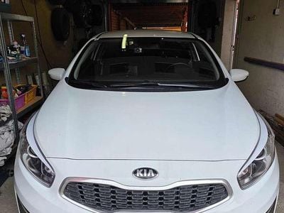 Gebraucht Kia ProCeed 90 PS (66 kW) 2018 Weiß Kleinwagen