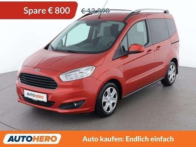 Gebraucht Ford Tourneo Titanium 95 PS (69 kW) 2017 Rot Van / Kleinbus