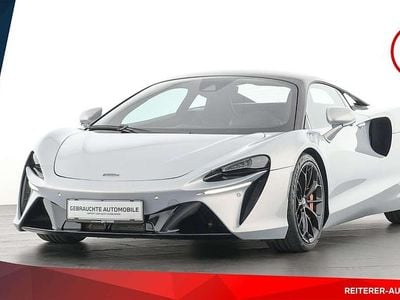 Silber Gebraucht 2023 McLaren Artura Coupé | € 208.990