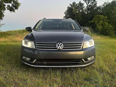 Gebraucht VW Passat Comfortline 170 PS (125 kW) 2012 Grau Kombi