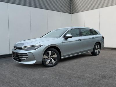 gebraucht VW Passat Variant aus Altach - 110 kW und 10 km