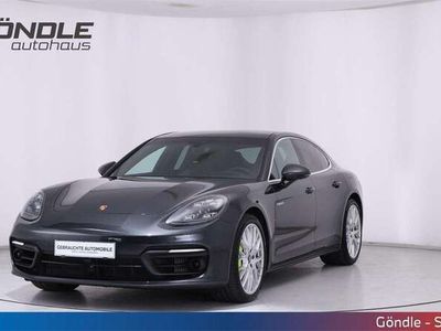 Porsche Panamera 4