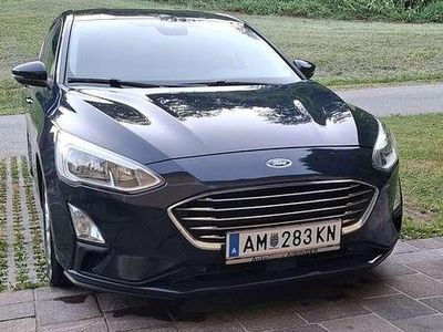 Blau Gebraucht 2018 Ford Focus Business Edition Kombi | € 10.400 (Etwas zu teuer)