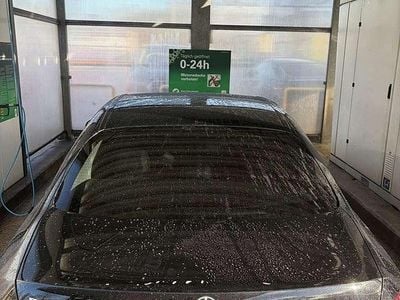 Gebraucht Mercedes E300 179 PS (131 kW) 2023 Limousine