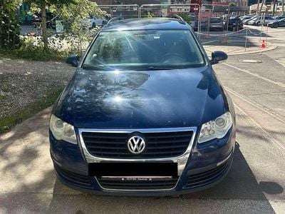 Blau Gebraucht 2008 VW Passat Trendline Kombi | € 2.300 (Fairer Preis)