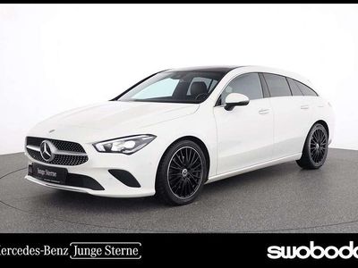 Weiß Gebraucht 2021 Mercedes CLA220 Shooting Brake Kombi | € 29.480 (Guter Preis)