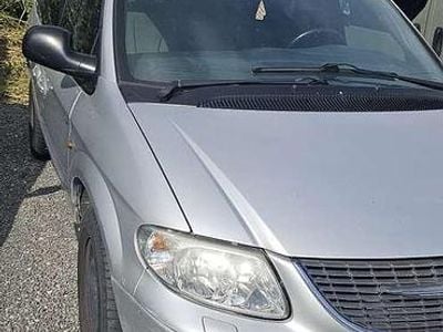 Gebraucht 2004 Chrysler Voyager Executive Van / Kleinbus | € 1.000