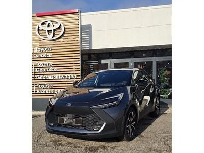Neu Toyota C-HR Active 133 PS (97 kW) 2025 Grau SUV