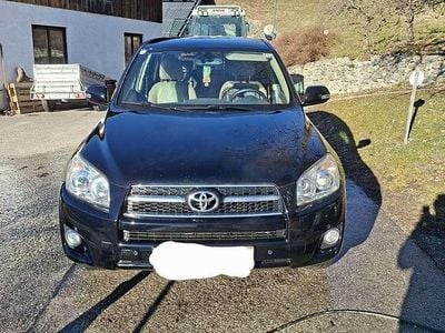 gebraucht Toyota RAV4 RAV 4 22 D-4D 150 DPF 4WD Elegance