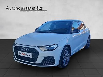 Weiss metallic Gebraucht 2024 Audi A1 Sportback Ambiente Kleinwagen | € 24.950 (Etwas zu teuer)
