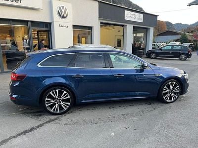 Mittelblau metallic Gebraucht 2018 Renault Talisman | € 12.500