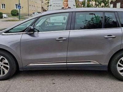 Grau Gebraucht 2016 Renault Espace Van / Kleinbus | € 11.000 (Guter Preis)