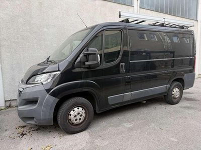Schwarz Gebraucht 2015 Citroën Jumper Van / Kleinbus | € 5.999