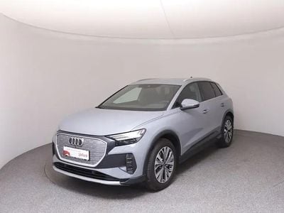 Grau Gebraucht 2025 Audi Q4 e-tron Ambiente SUV | € 51.290