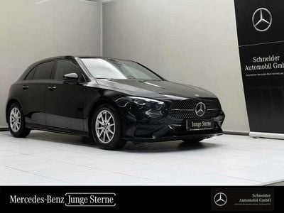 Schwarz Gebraucht 2023 Mercedes A180 Night Limousine | € 36.900 (Teuer)