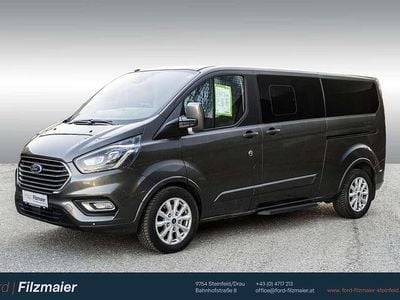 Grau Gebraucht 2019 Ford Transit Custom Titanium Van / Kleinbus | € 28.500