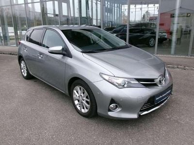 Grau Gebraucht 2013 Toyota Auris Lounge Limousine | € 10.990 (Fairer Preis)