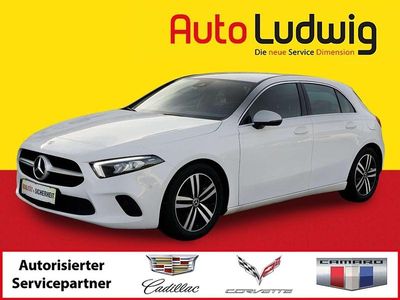 Weiß Gebraucht 2023 Mercedes 180 Limousine | € 25.880