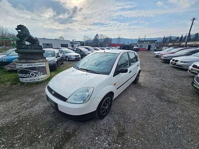 Weiß Gebraucht 2004 Ford Fiesta Ambiente Kleinwagen | € 790 (Superpreis)