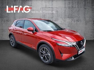 Rot Gebraucht 2023 Nissan Qashqai Tekna SUV | € 32.990