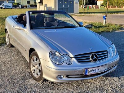 Silber Gebraucht 2004 Mercedes CLK200 Elegance Cabrio | € 9.900