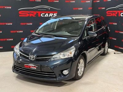 Grau Gebraucht 2014 Toyota Verso Active Van / Kleinbus | € 7.999 (Fairer Preis)