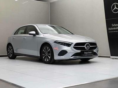 Silber Gebraucht 2023 Mercedes A180 Limousine | € 32.900 (Fairer Preis)