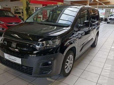 Schwarz Gebraucht 2023 Fiat Doblò Van / Kleinbus | € 23.990 (Teuer)