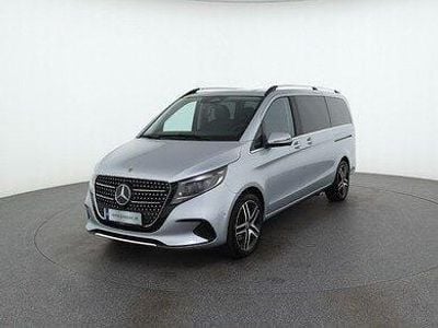 Gebraucht Mercedes V250 Avantgarde 190 PS (139 kW) 2024 Hightechsilber metal Van / Kleinbus