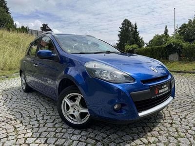 Blau Gebraucht 2010 Renault Clio GrandTour Dynamique Kombi | € 2.990 (Fairer Preis)