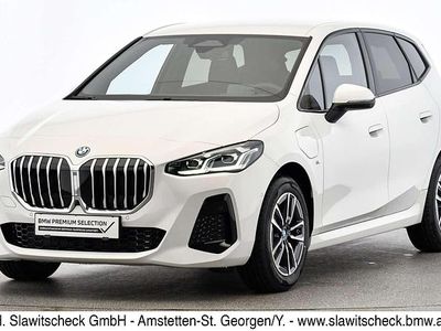 Weiß Gebraucht 2024 BMW 225 Luxury Line Limousine | € 35.900 (Fairer Preis)