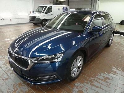 gebraucht Skoda Octavia Kombi 20 TDI Premium * virt. CP // HUD KAMERA