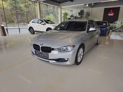 gebraucht BMW 320 320 i Österreich-Paket