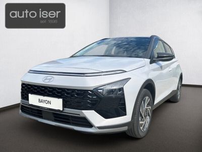 Lumen gray pearl / schwarz Gebraucht 2023 Hyundai Bayon GO! SUV | € 22.990 (Fairer Preis)