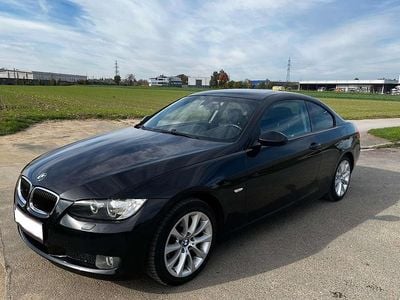 Schwarz Gebraucht 2008 BMW 320 Coupé | € 8.499 (Fairer Preis)