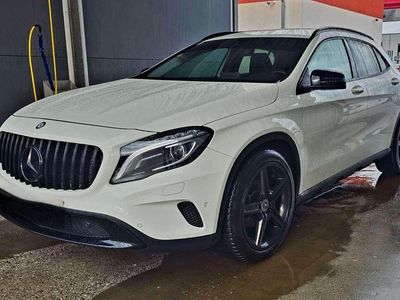 gebraucht Mercedes GLA200 GLA 200 d 4MATIC Aut. Frisches Service + Gutachten / Bremsen neu