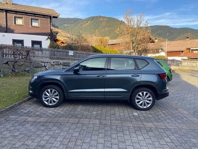 Grau Gebraucht 2017 Seat Ateca Style SUV | € 20.000 (Teuer)